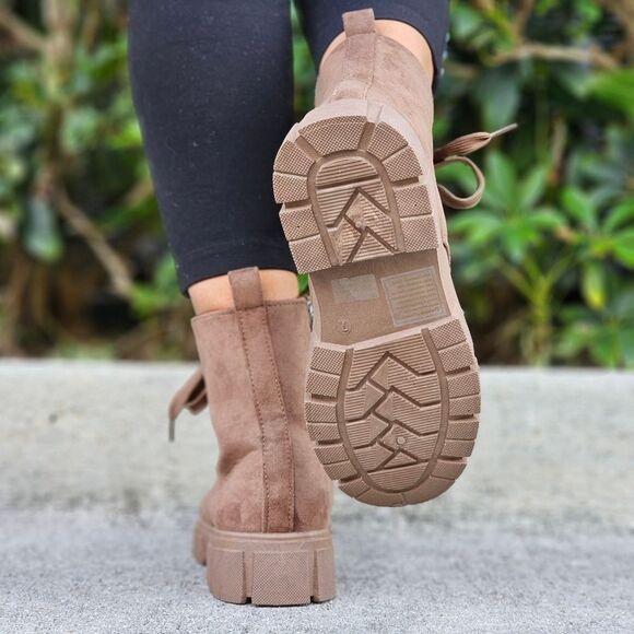 Womens Suede Nude Combat Ankle Boots Lace Up Heeled - Picture 5 of 5